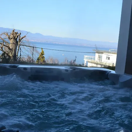 Avec Vue Sur Leman Thonon-les-Bains